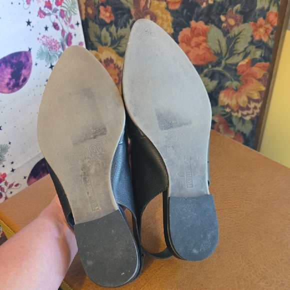 PIKOLINOS Black Perforated Women's Flats - Picture 2 of 2